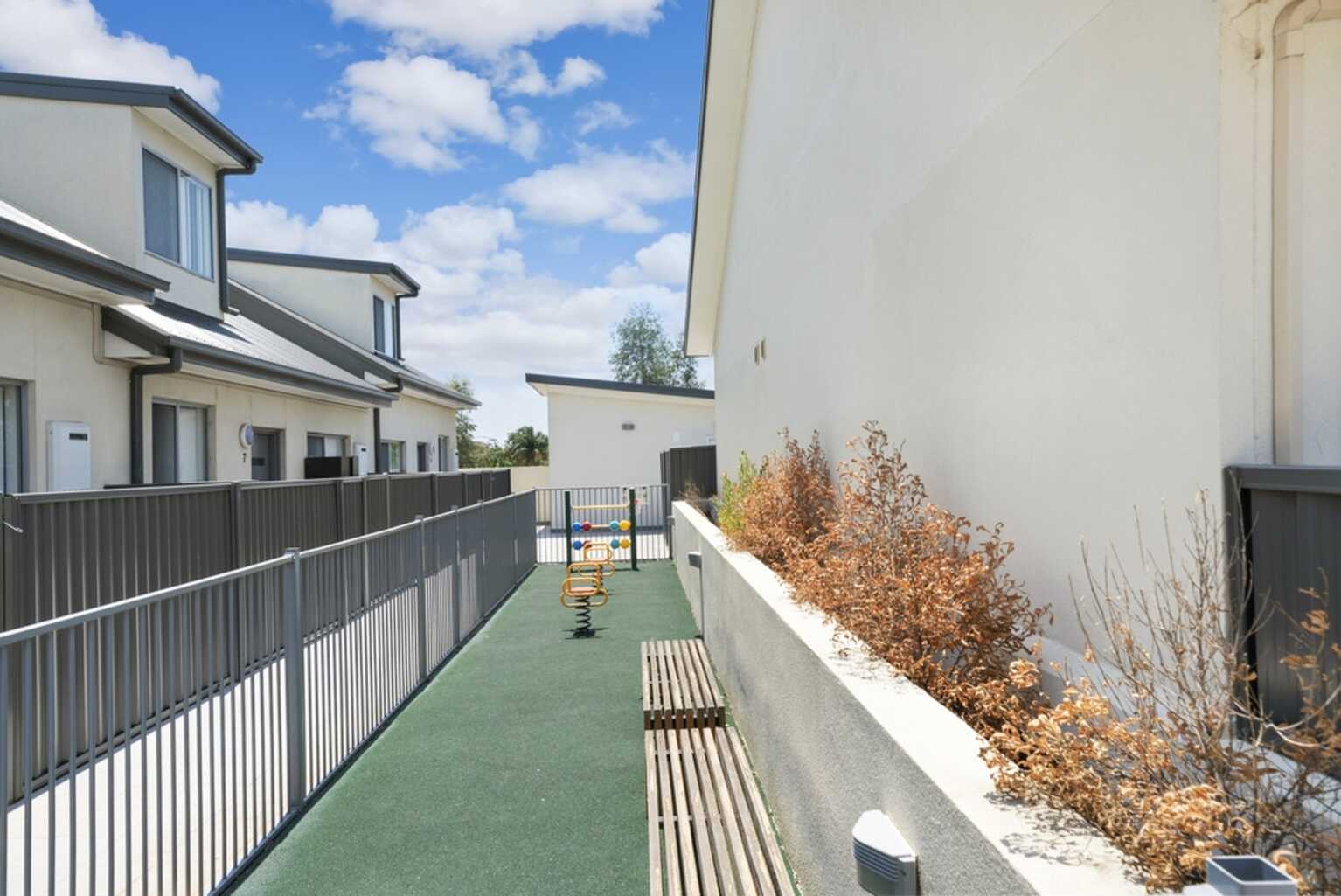 12/185 Knox Road Doonside