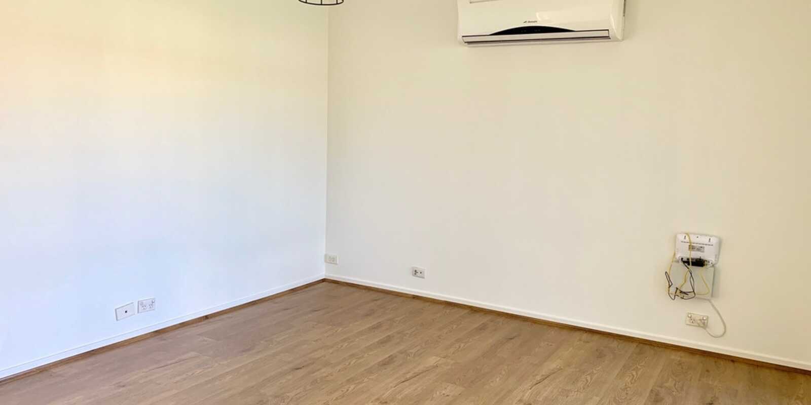 3 Seabrook Crescent Huntington Heights