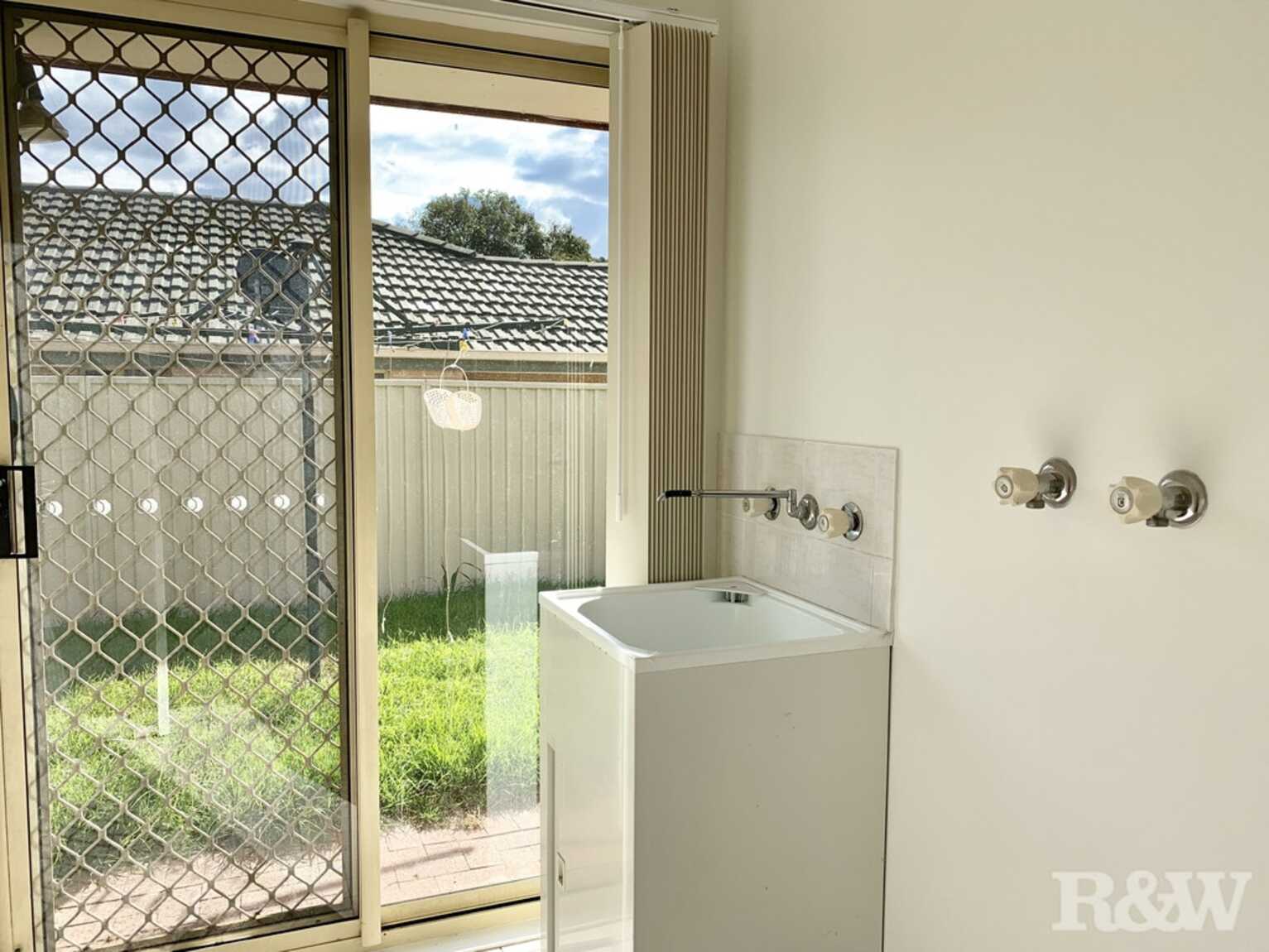 3 Seabrook Crescent Huntington Heights