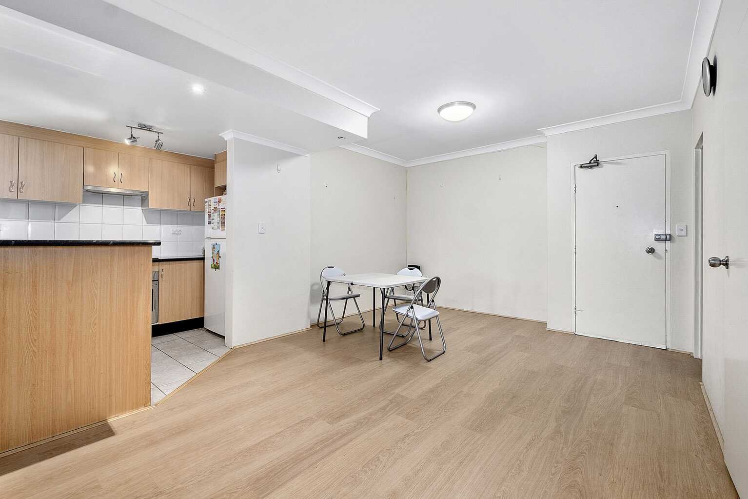 10/28-30 Fourth Avenue Blacktown