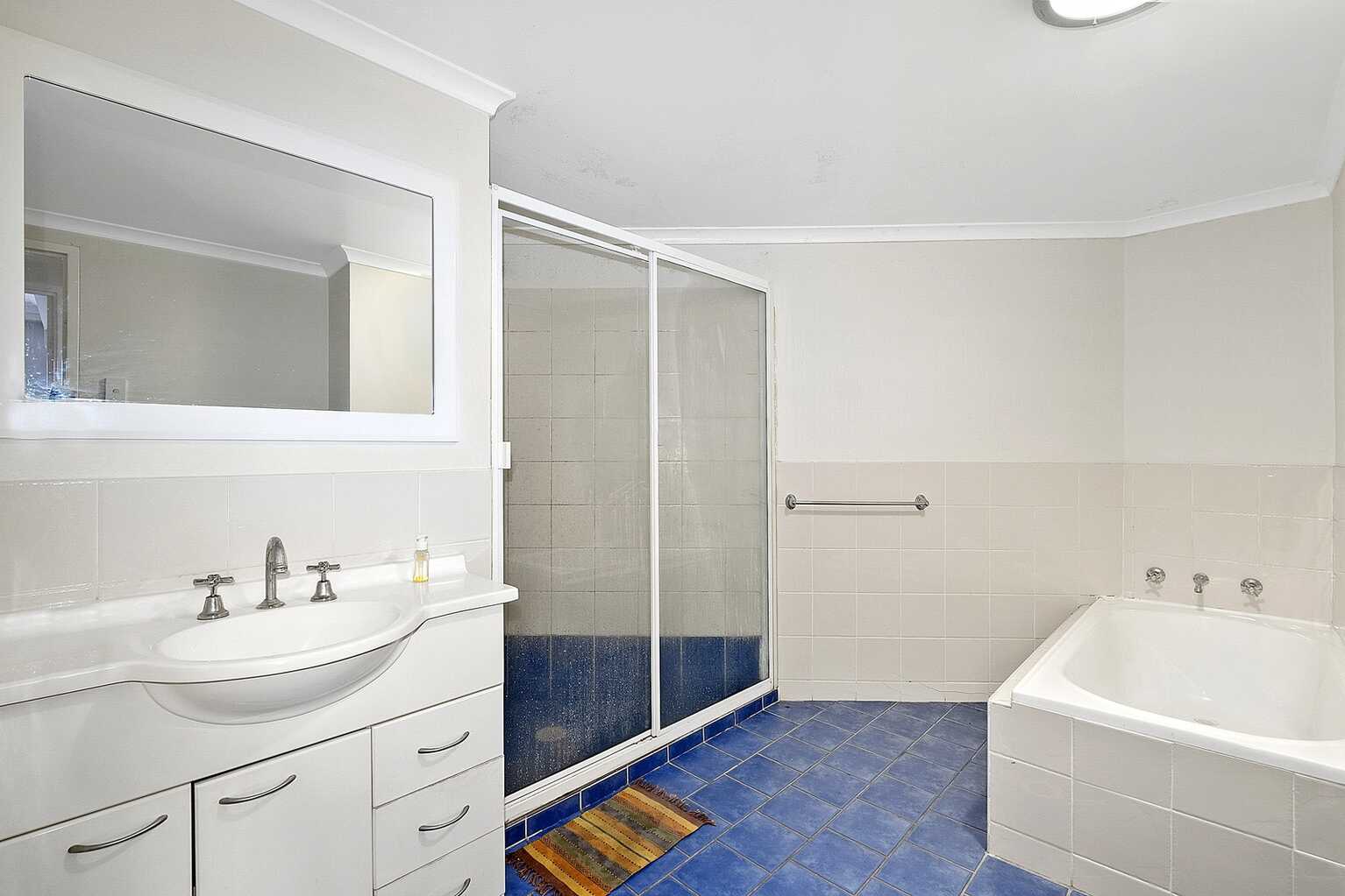 10/28-30 Fourth Avenue Blacktown