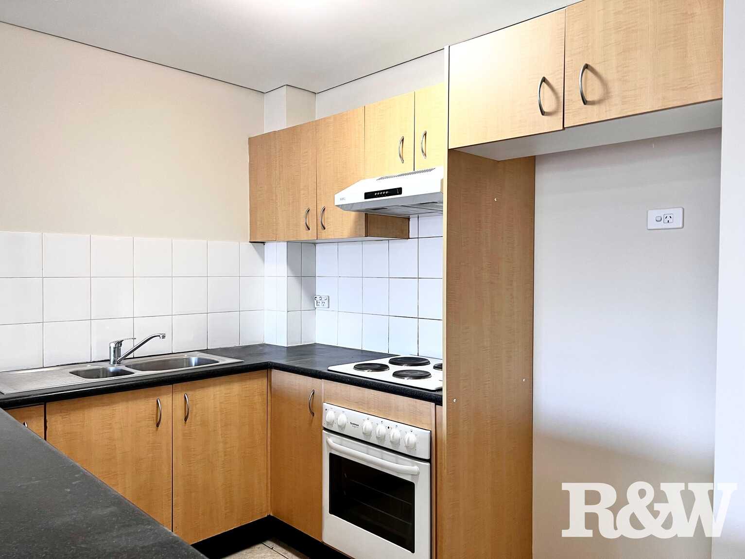 71/29-33 Kildare Road Blacktown