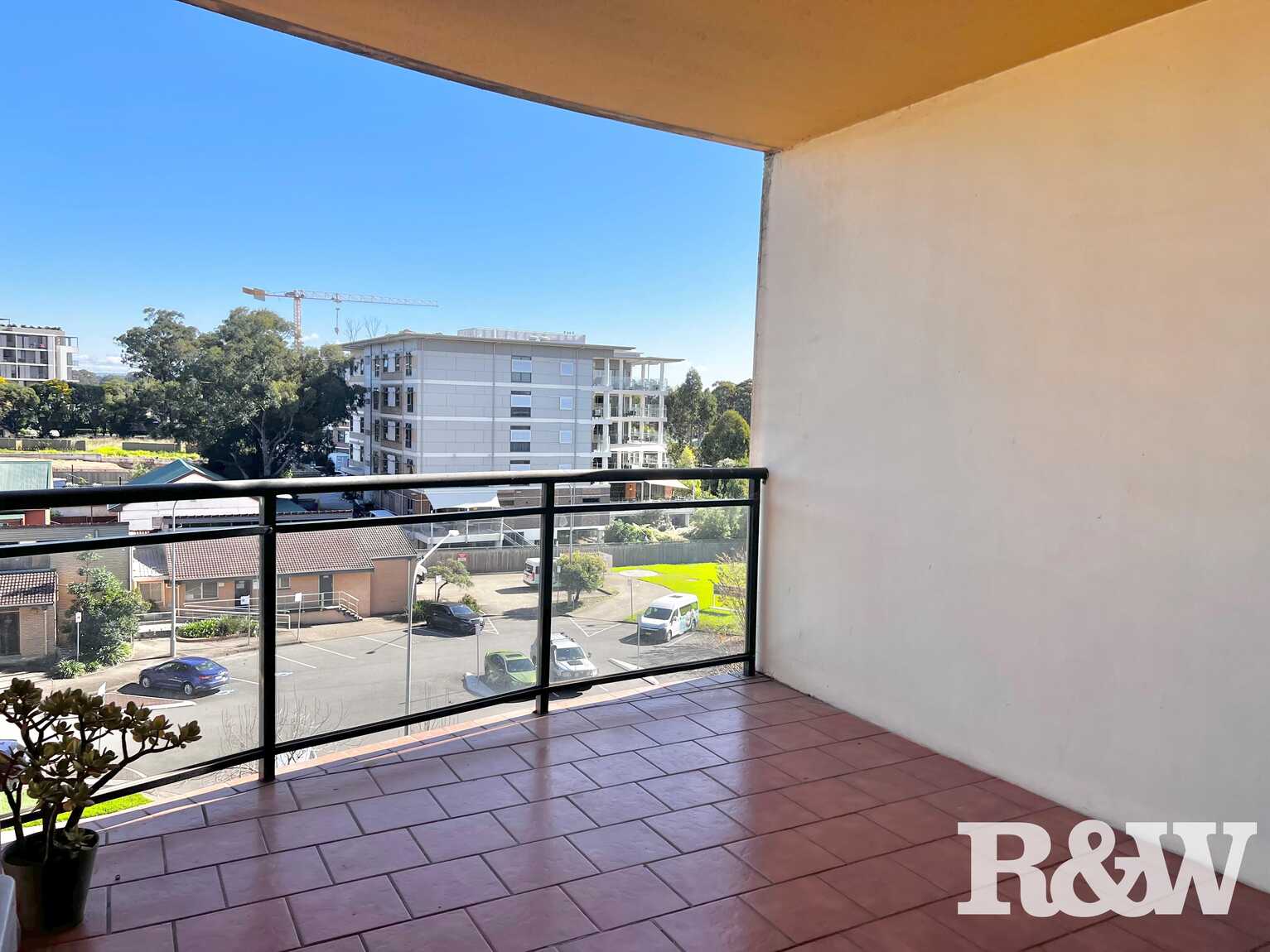 71/29-33 Kildare Road Blacktown