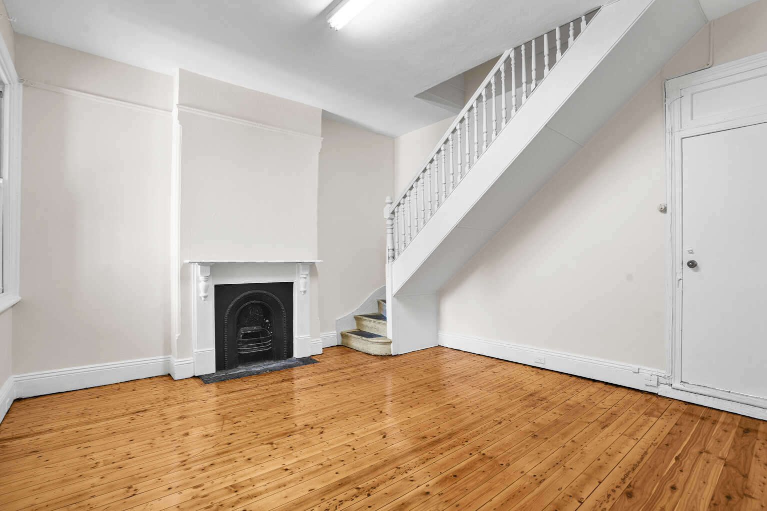 16 Crinan Street Hurlstone Park 16 Crinan Street Hurlstone Park