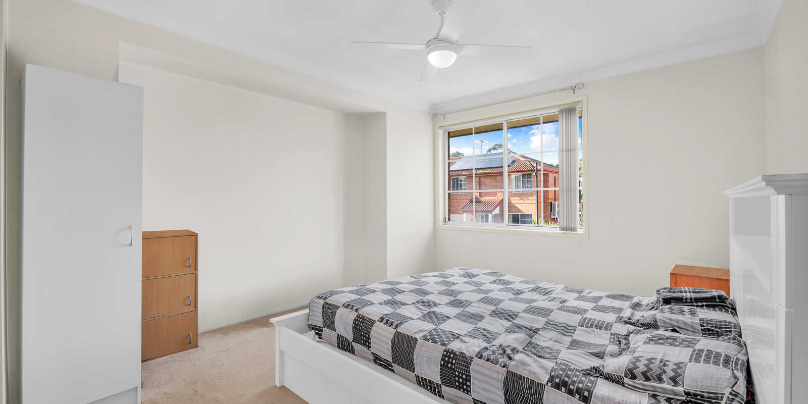 18 Dunn Way Blacktown