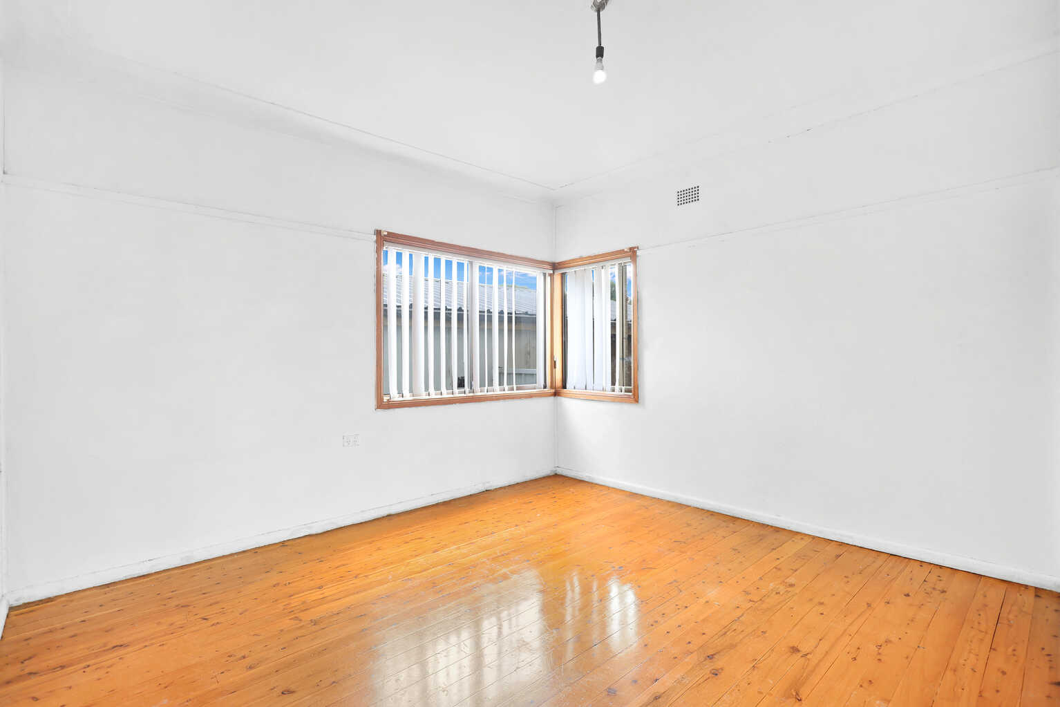 4 Taworri Street Doonside