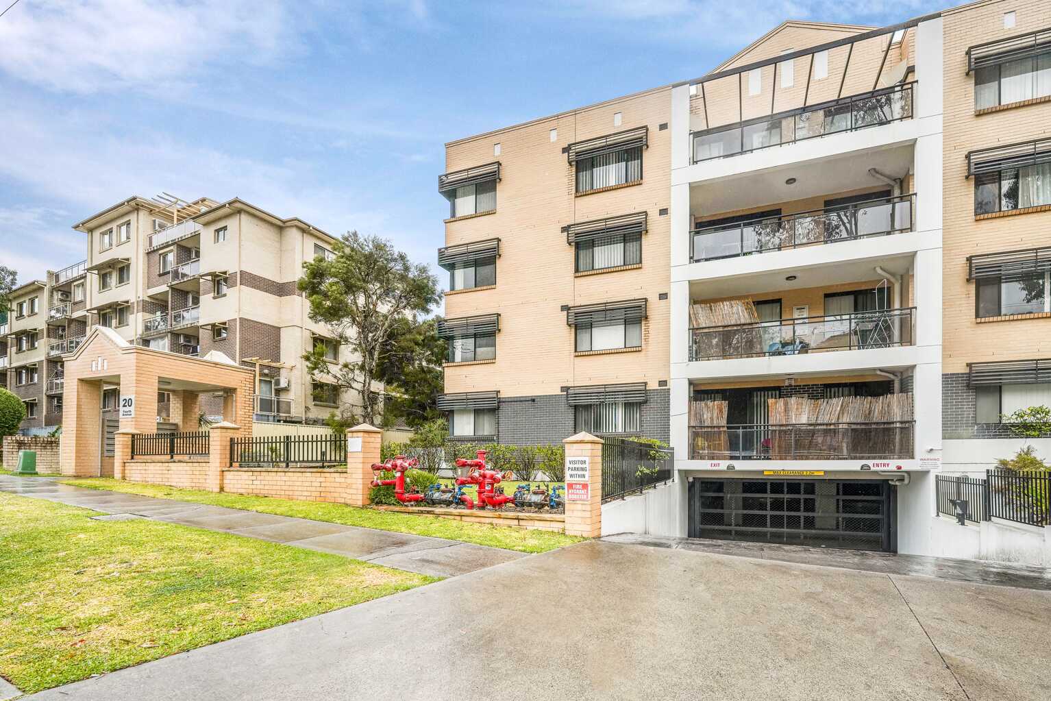 27/20 Fourth Avenue Blacktown