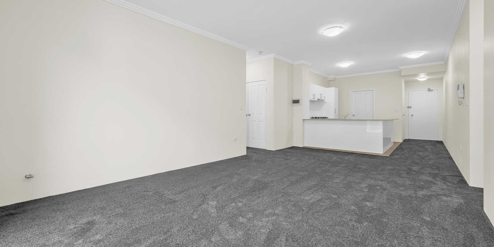 27/20 Fourth Avenue Blacktown