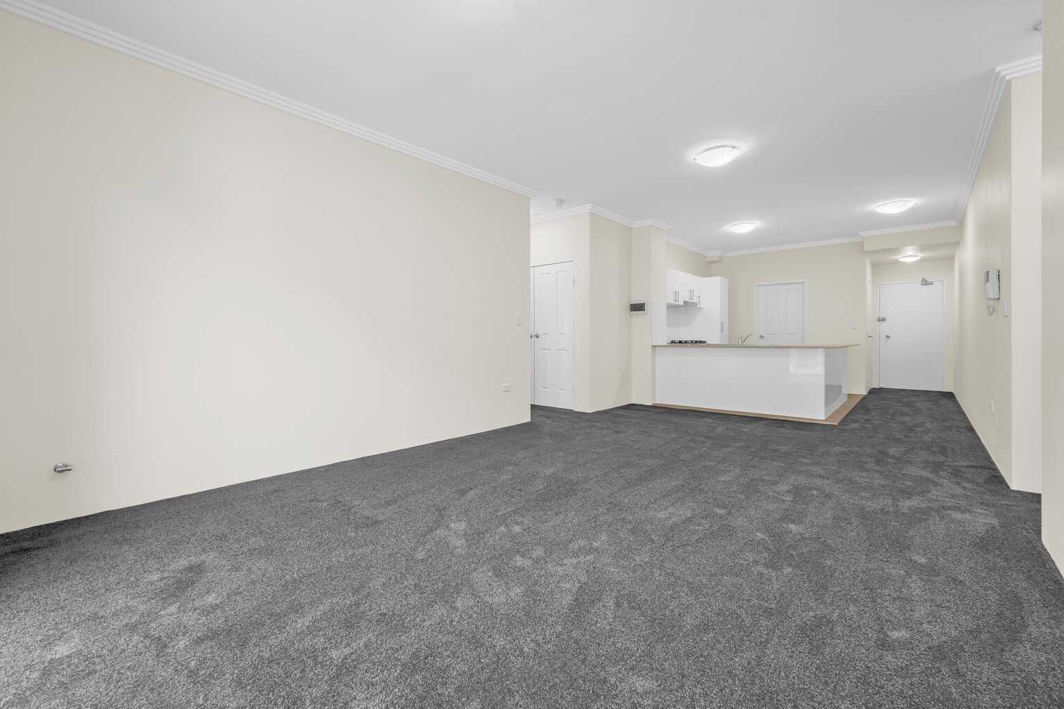 27/20 Fourth Avenue Blacktown