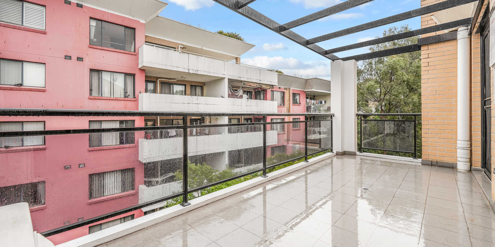 27/20 Fourth Avenue Blacktown