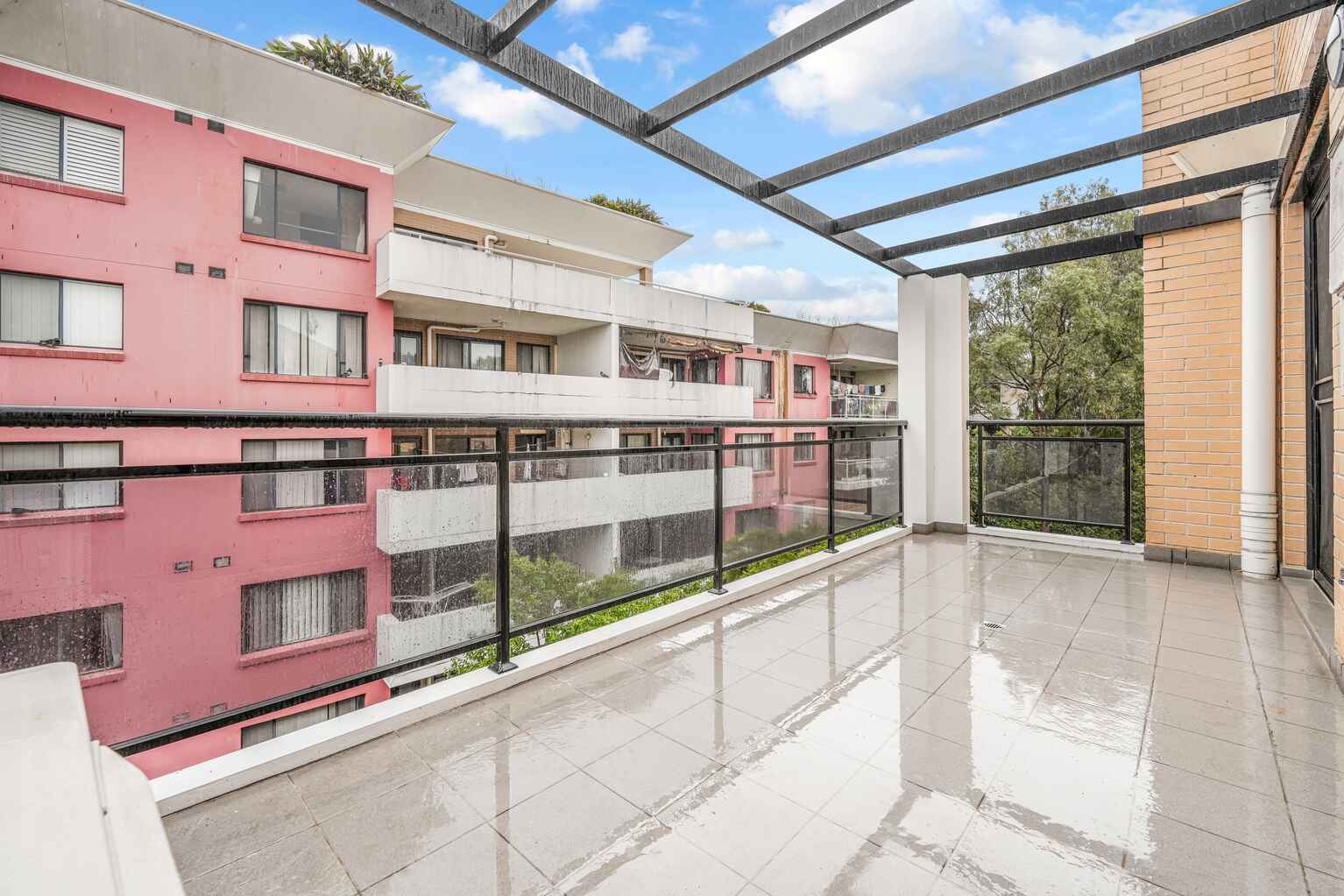 27/20 Fourth Avenue Blacktown