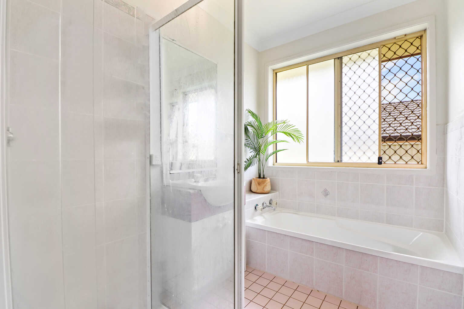3 Seabrook Crescent Huntington Heights