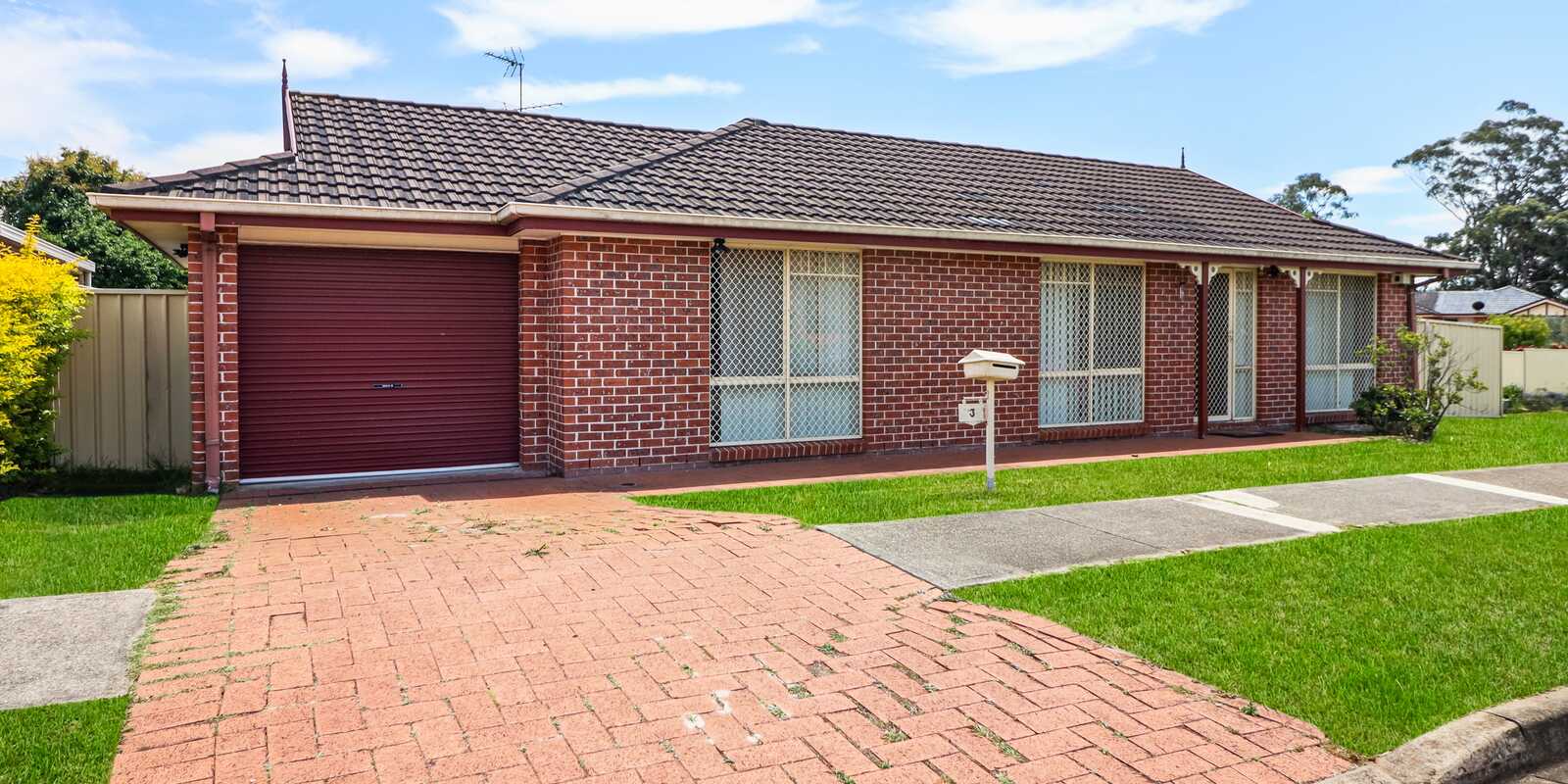3 Seabrook Crescent Huntington Heights