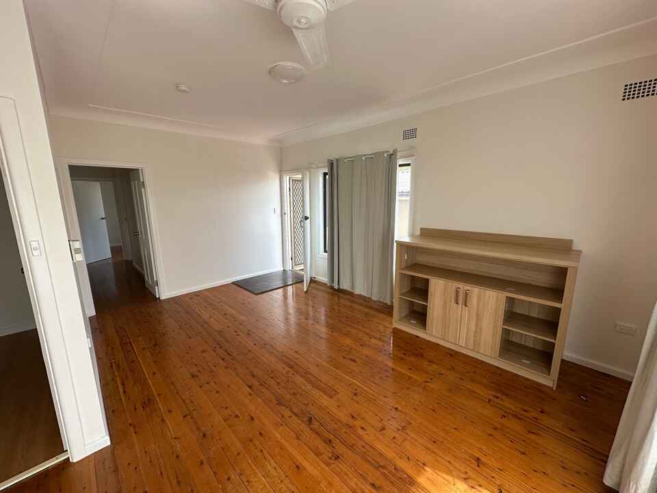4 Taworri Street Doonside