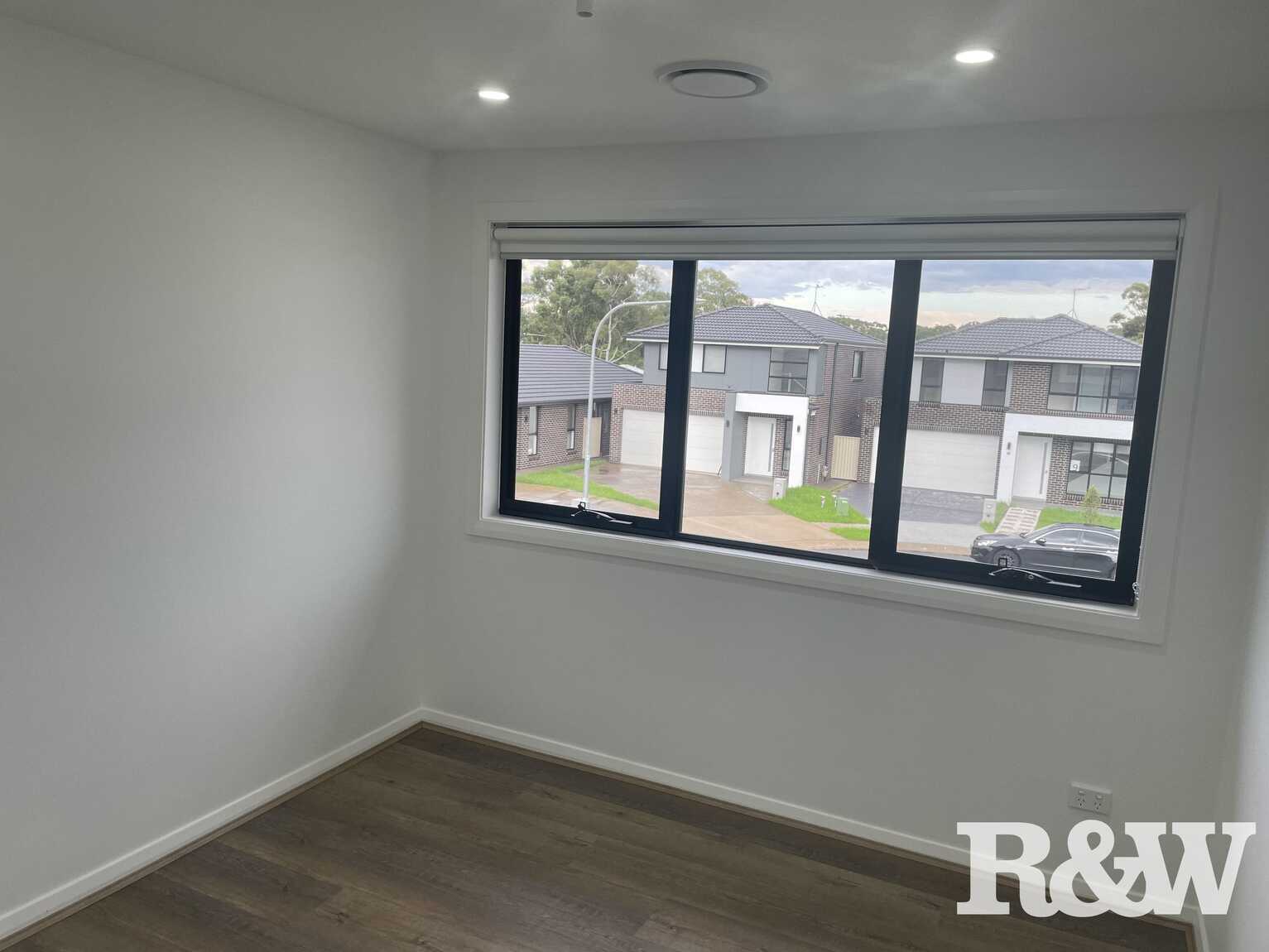 13 McBeth Place Doonside