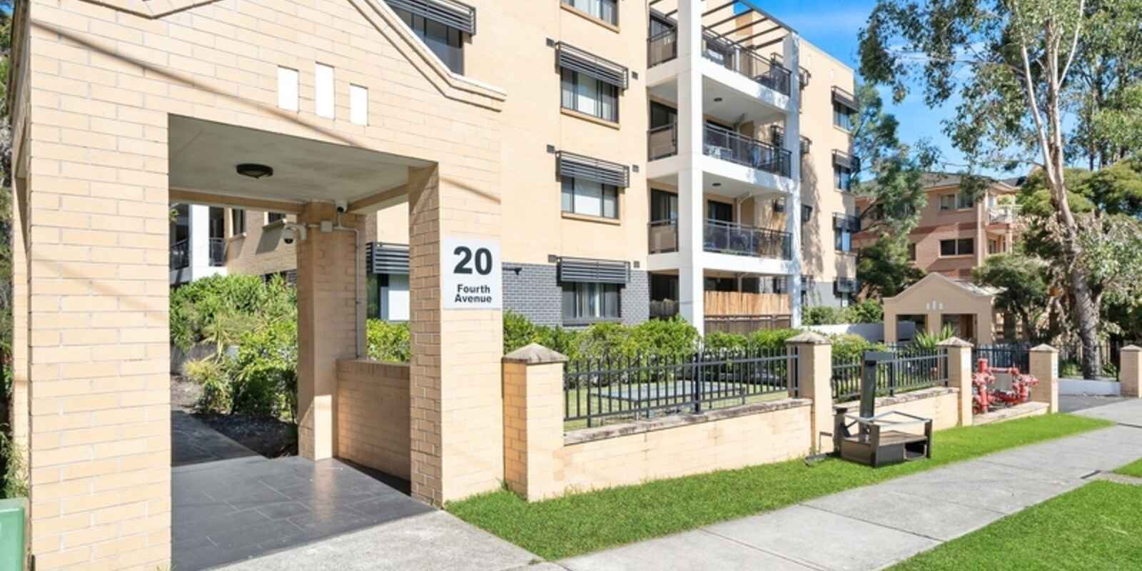 6/20 Fourth Avenue Blacktown