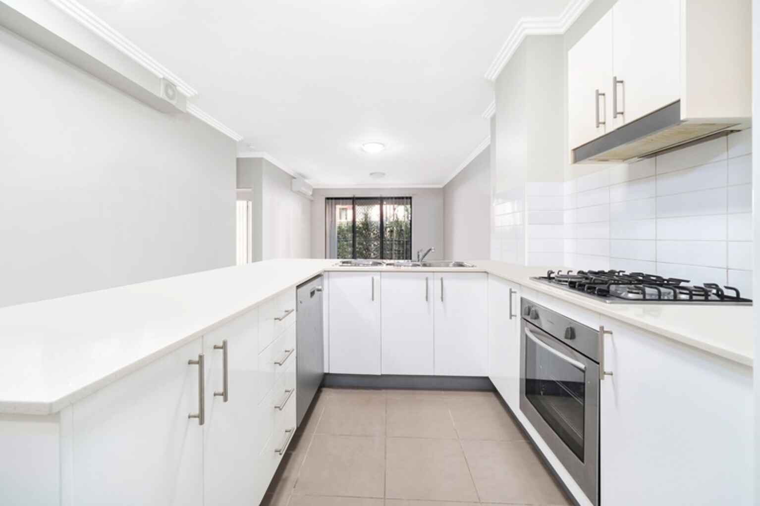 6/20 Fourth Avenue Blacktown