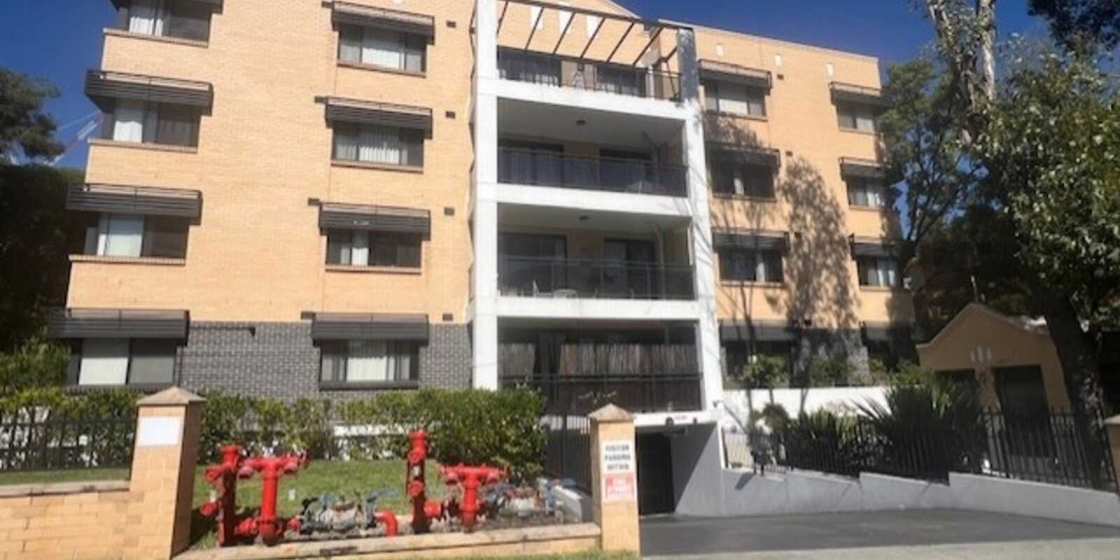 2/20-22 Fourth Avenue Blacktown