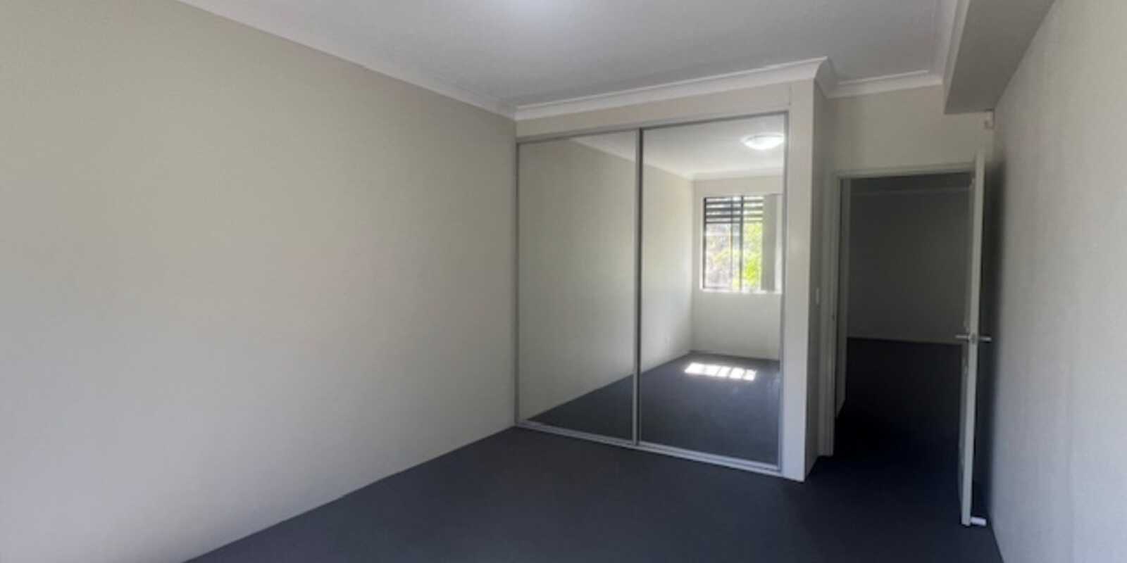 2/20-22 Fourth Avenue Blacktown