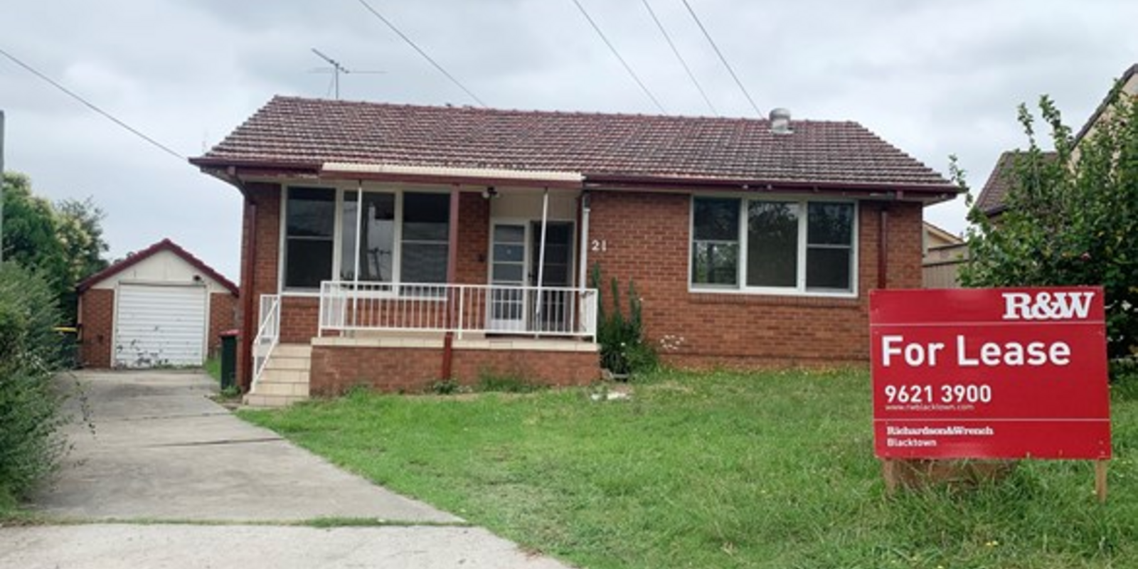 21 Blue Hills Crescent Blacktown