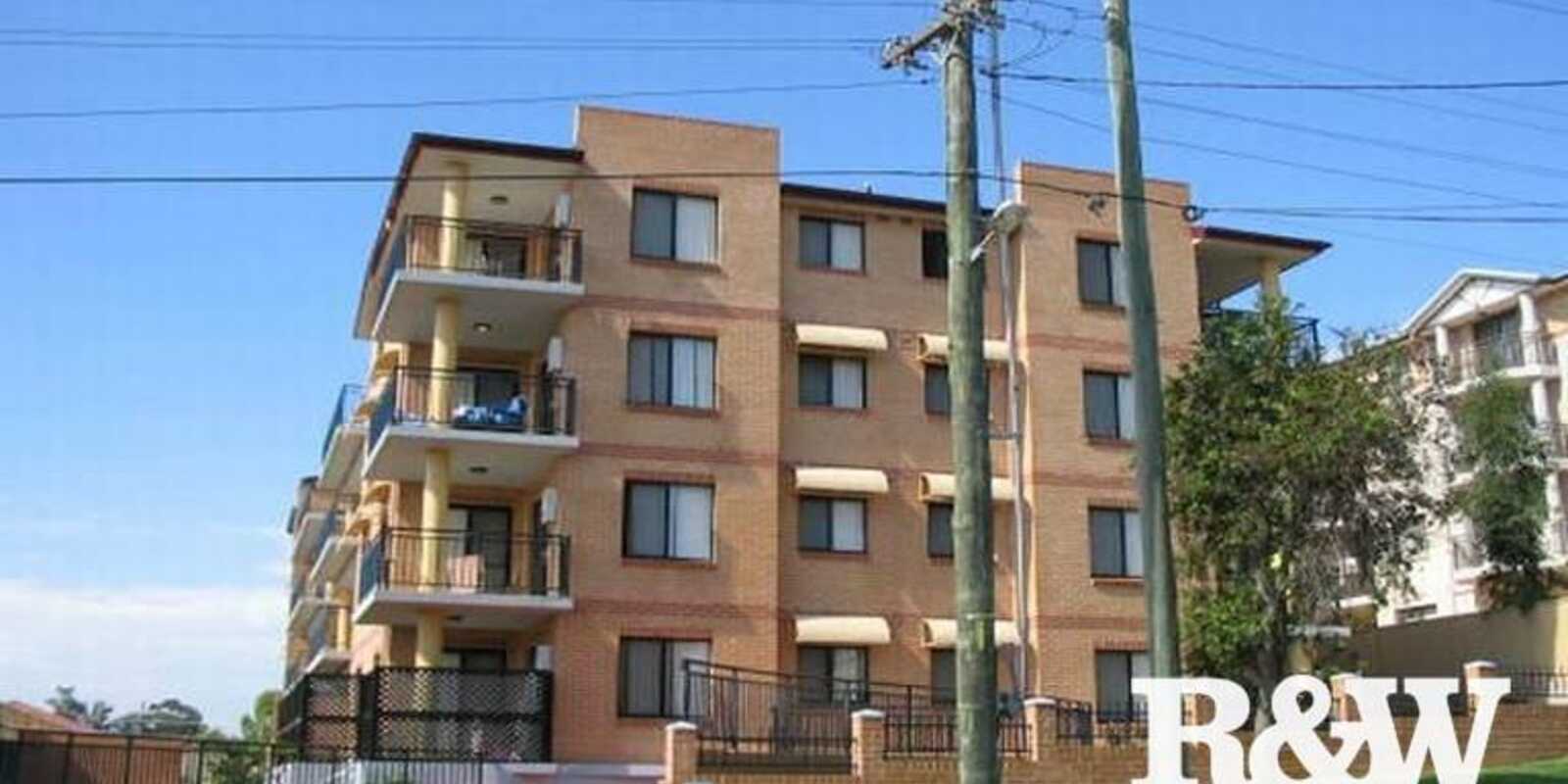 16/4-6 Clifton Street Blacktown