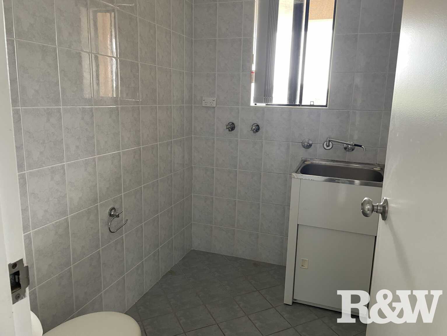 16/4-6 Clifton Street Blacktown