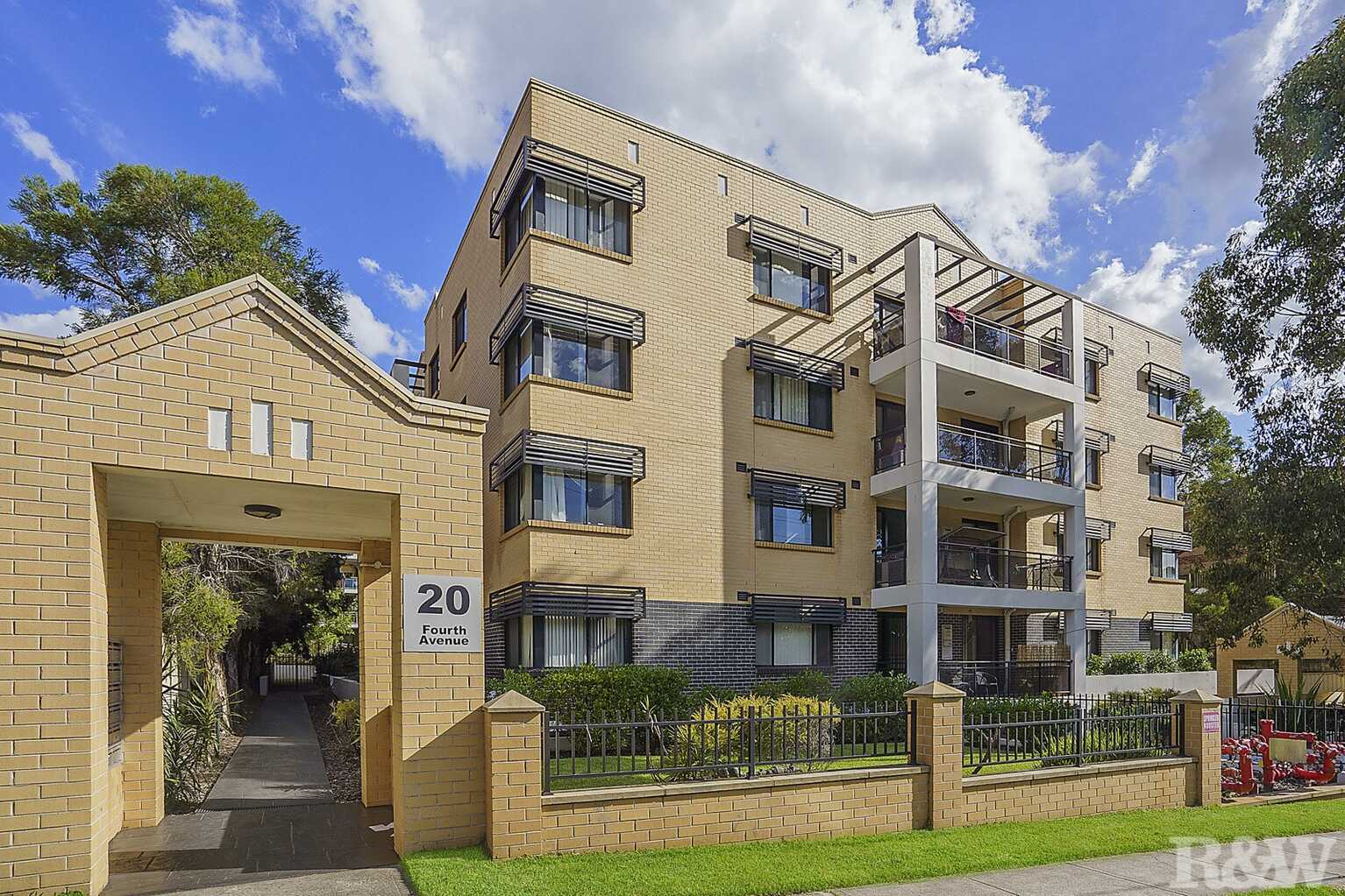 28/20-22 Fourth Avenue Blacktown