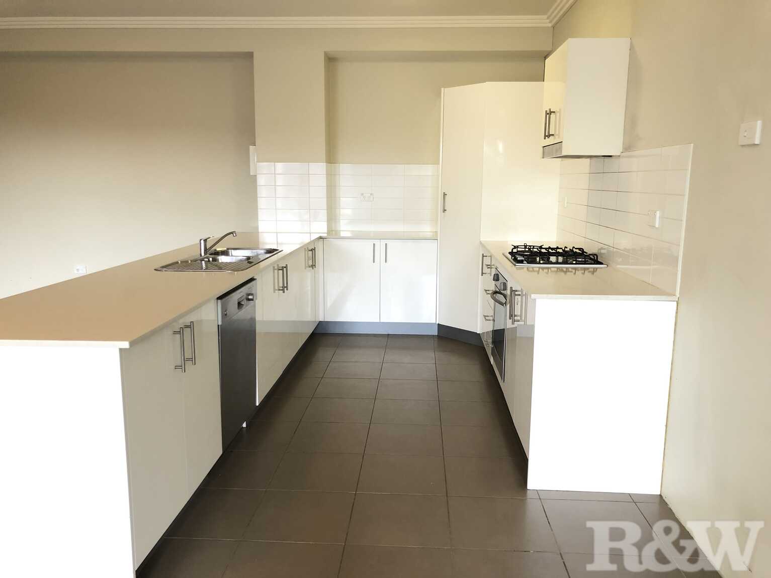 28/20-22 Fourth Avenue Blacktown