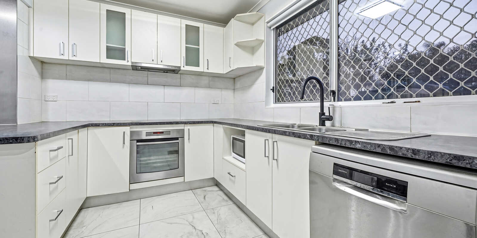 16 Robyn Street Blacktown