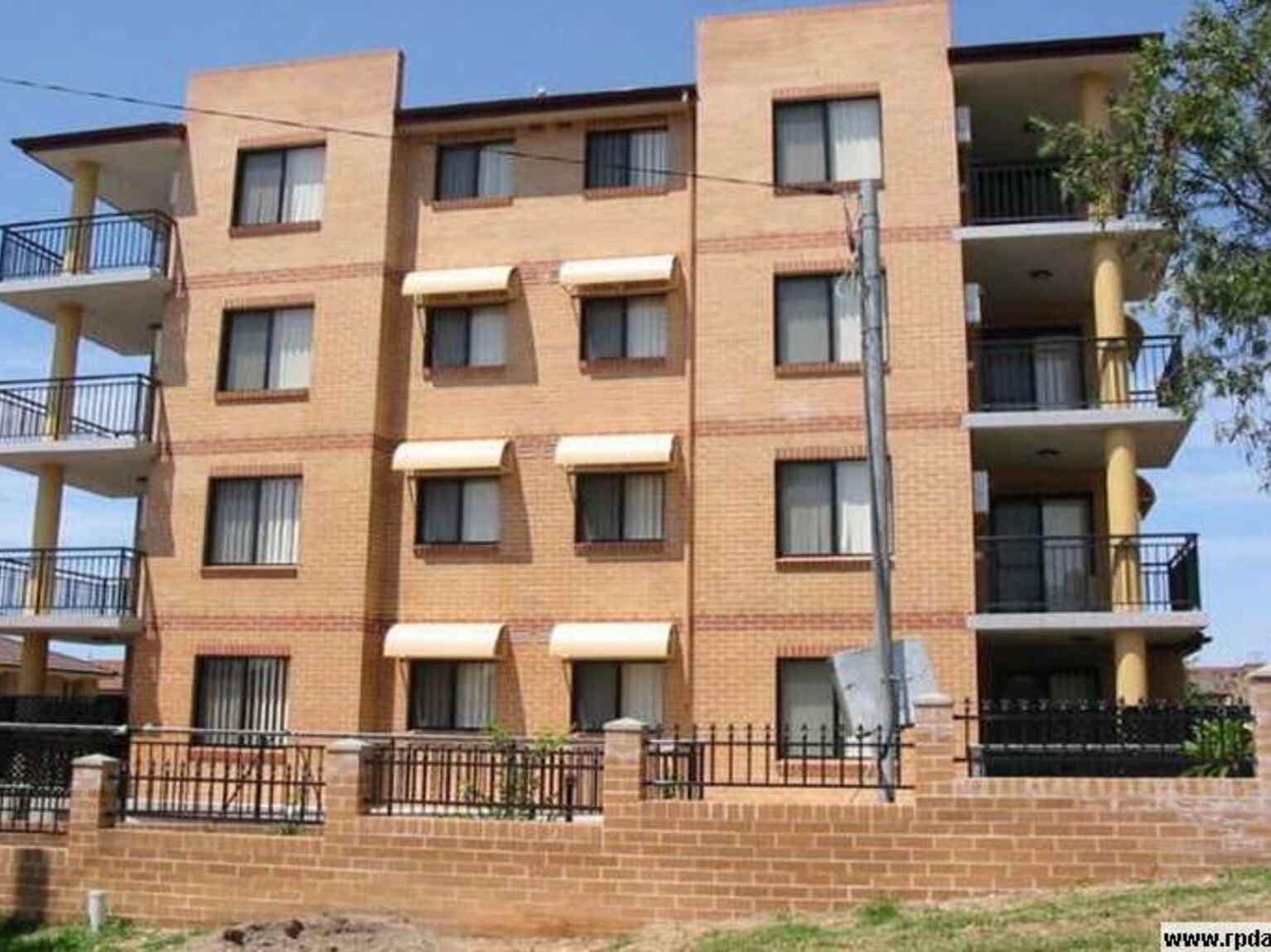 14/4-6 Clifton Street Blacktown