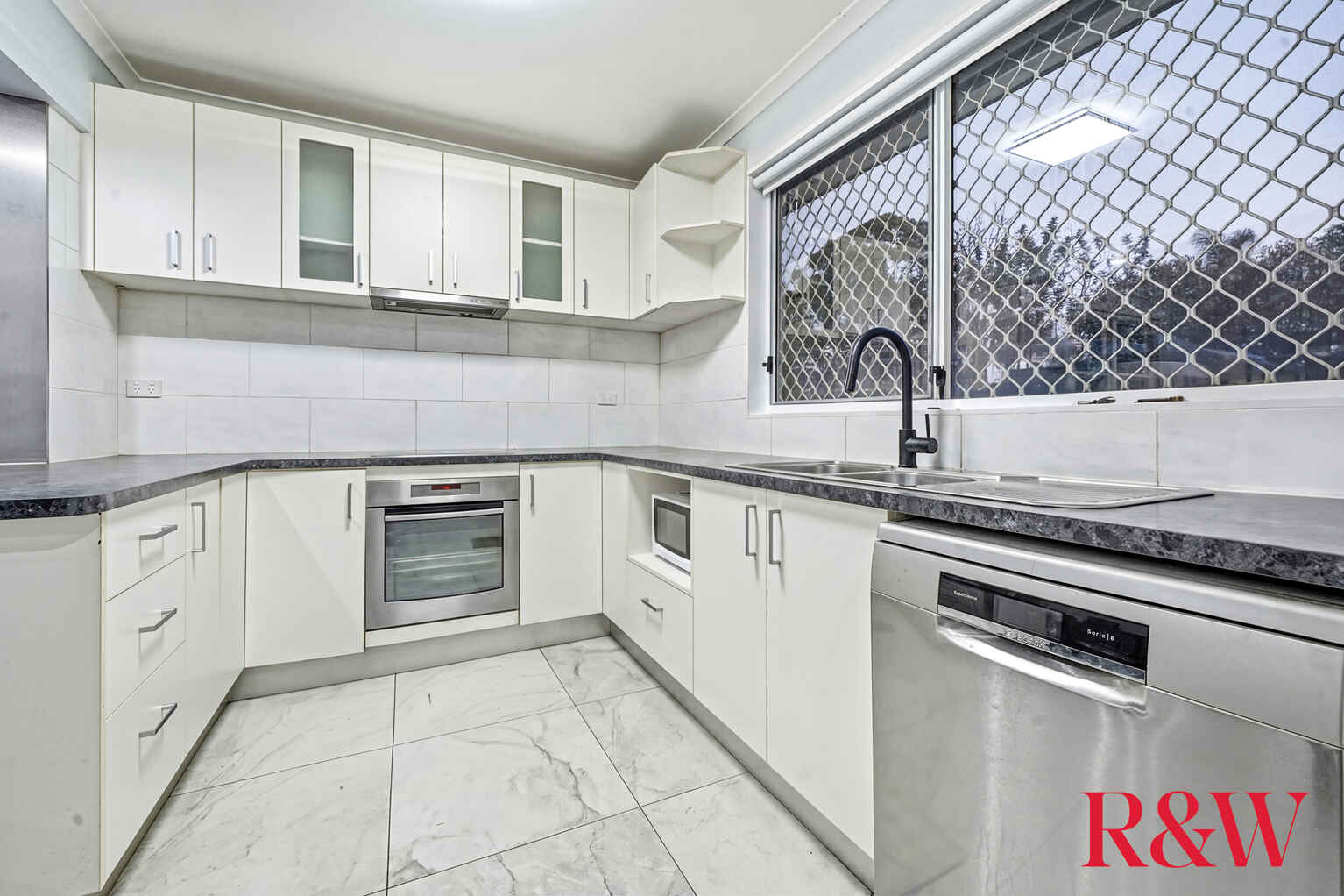 16 Robyn Street Blacktown
