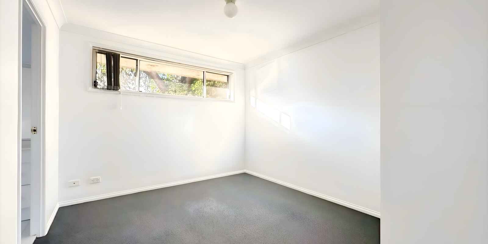 2/14 Boyd Street Blacktown